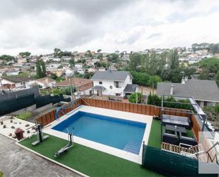 Piscina de Casa o xalet en venda en Lliçà d'Amunt amb Aire condicionat, Calefacció i Jardí privat