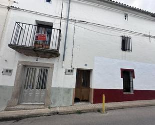 Vista exterior de Finca rústica en venda en Madroñera amb Balcó