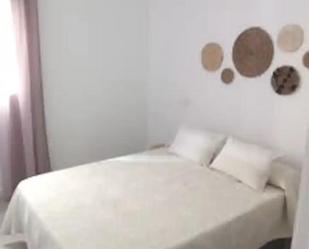 Bedroom of Flat to share in El Puerto de Santa María  with Air Conditioner