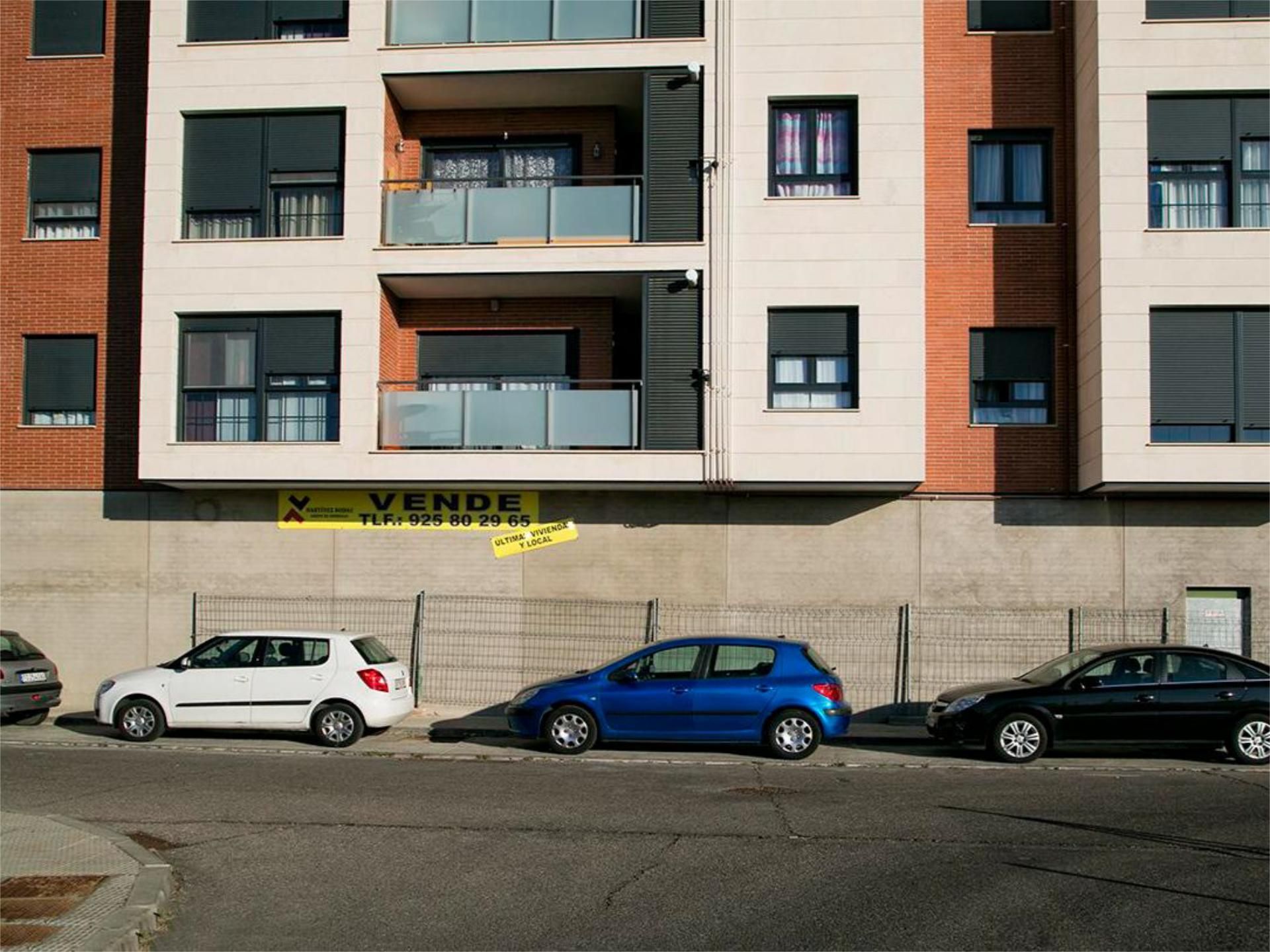 Exterior view of Industrial buildings for sale in Talavera de la Reina