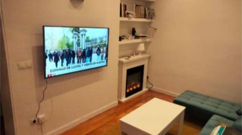 Photo 2 of Flat to share in Calle de Cervantes, 19, Cortes - Huertas, Madrid