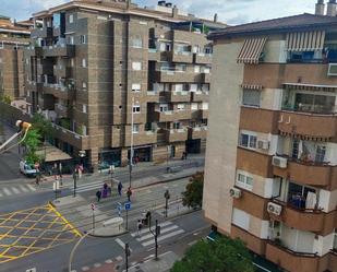 Vista exterior de Pis en venda en  Granada Capital