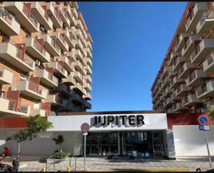 Vista exterior de Apartament en venda en Benalmádena amb Terrassa i Piscina