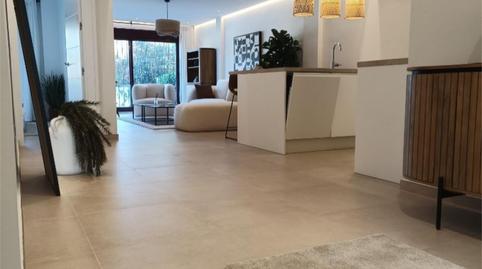 Piso de alquiler en Calle el Califa, 16, Nueva Andalucía centro, Málaga - imagen 5 Foto 5 de Piso de alquiler en Calle el Califa, 16, Nueva Andalucía centro, Málaga