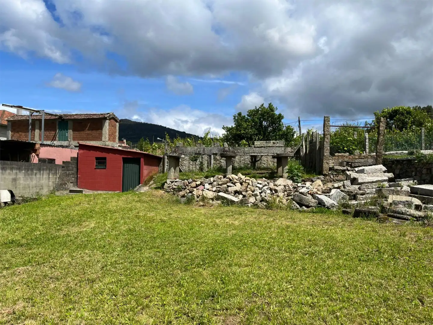 Terreno en venta en Rúa do Embalse, 18, Cea Vista exterior de Terreno en venta en Vilagarcía de Arousa