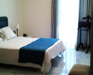 Bedroom of Flat to rent in  Sevilla Capital  with Air Conditioner, Swimming Pool and Balcony