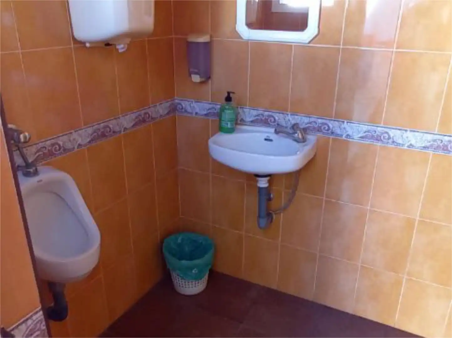 Geschaftsraum zum Verkauf in Barriada Blas Infante, 31, Villanueva del Río y Minas Badezimmer von Geschaftsraum zum Verkauf in Villanueva del Río y Minas
