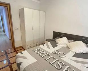 Bedroom of Flat to share in  Madrid Capital  with Terrace