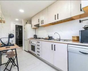 Cuina de Apartament en venda en Torremolinos amb Terrassa i Moblat