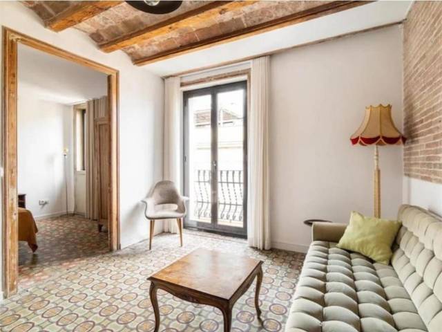 Piso en Alquiler en Carrer Nou de la Rambla, 4 en El Raval