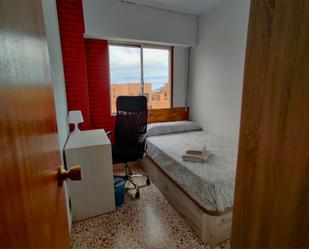 Flat to share in Calle Profesor Escobar Manzano, 44, Ciudad Jardín - Tagarete - El Zapillo