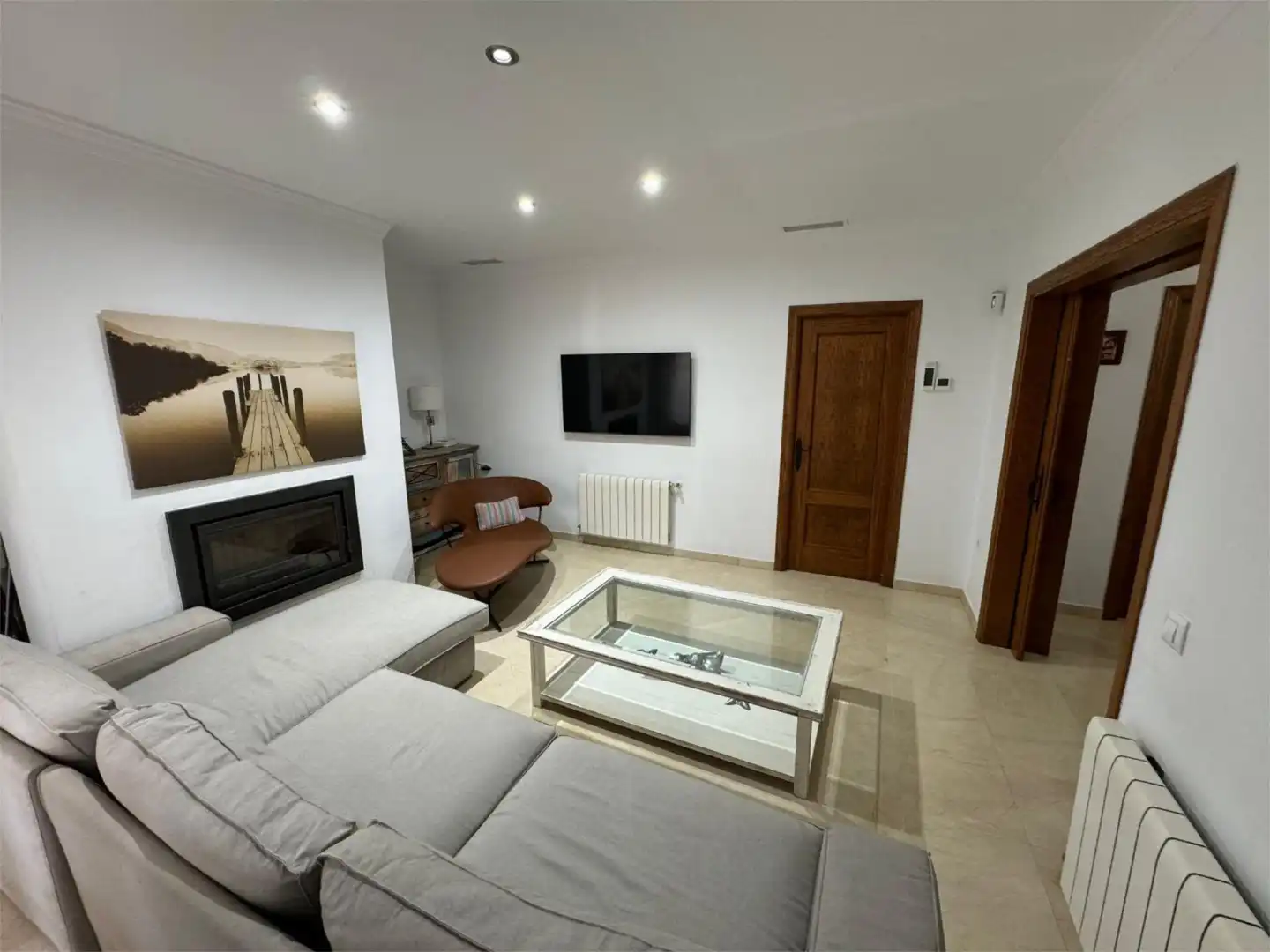 Sala d'estar de Casa o xalet en venda en Casares amb Aire condicionat, Terrassa i Balcó
