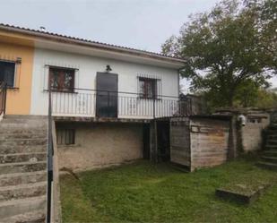 Vista exterior de Casa o xalet en venda en Berberana amb Terrassa