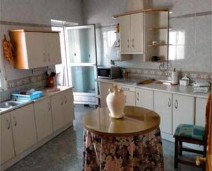 Kitchen of House or chalet to rent in Villatorres