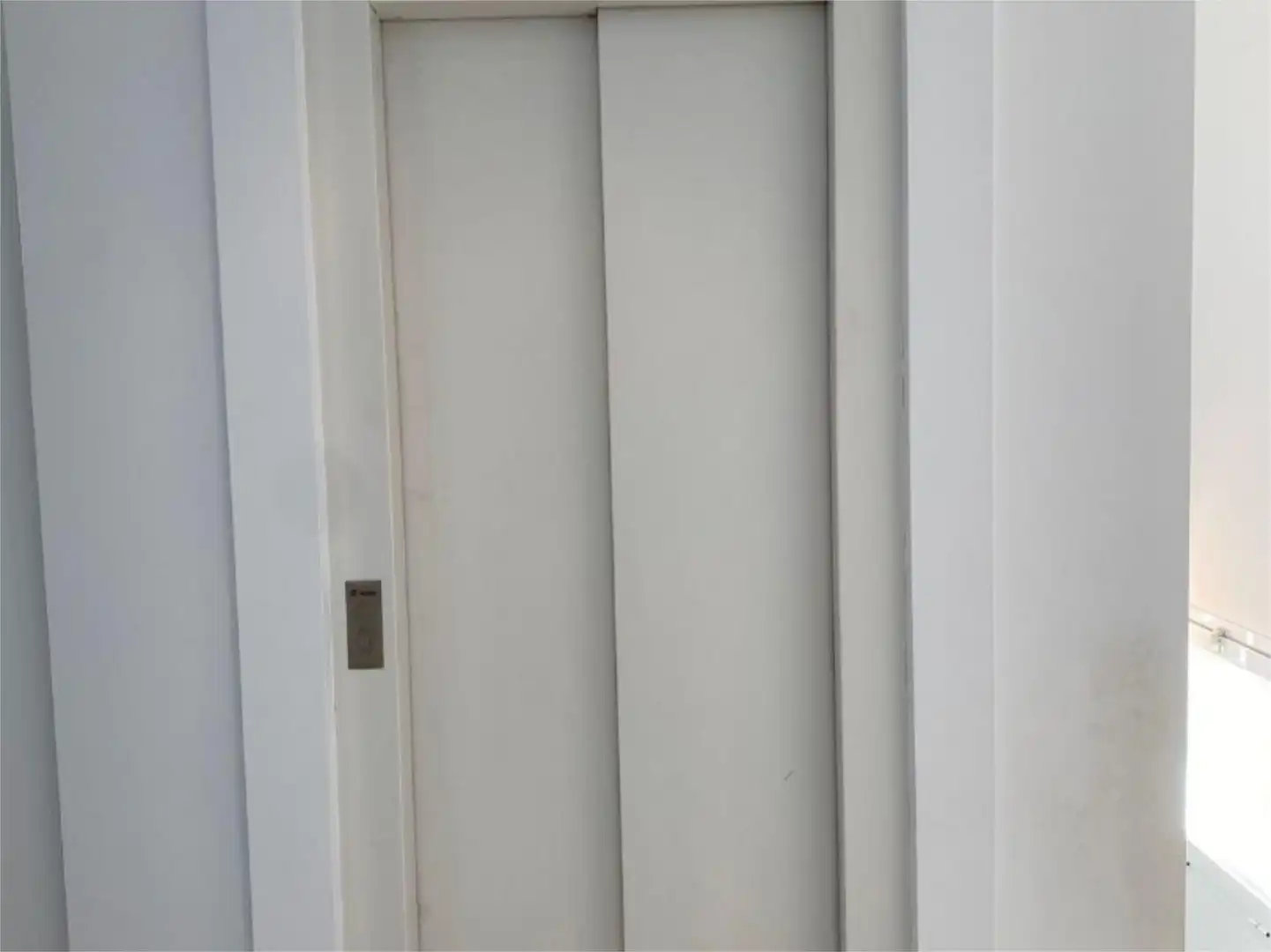 Wohnung zum Verkauf in A-7176, 21, Istán Wohnung zum Verkauf in Istán mit Klimaanlage, Terrasse und Schwimmbad