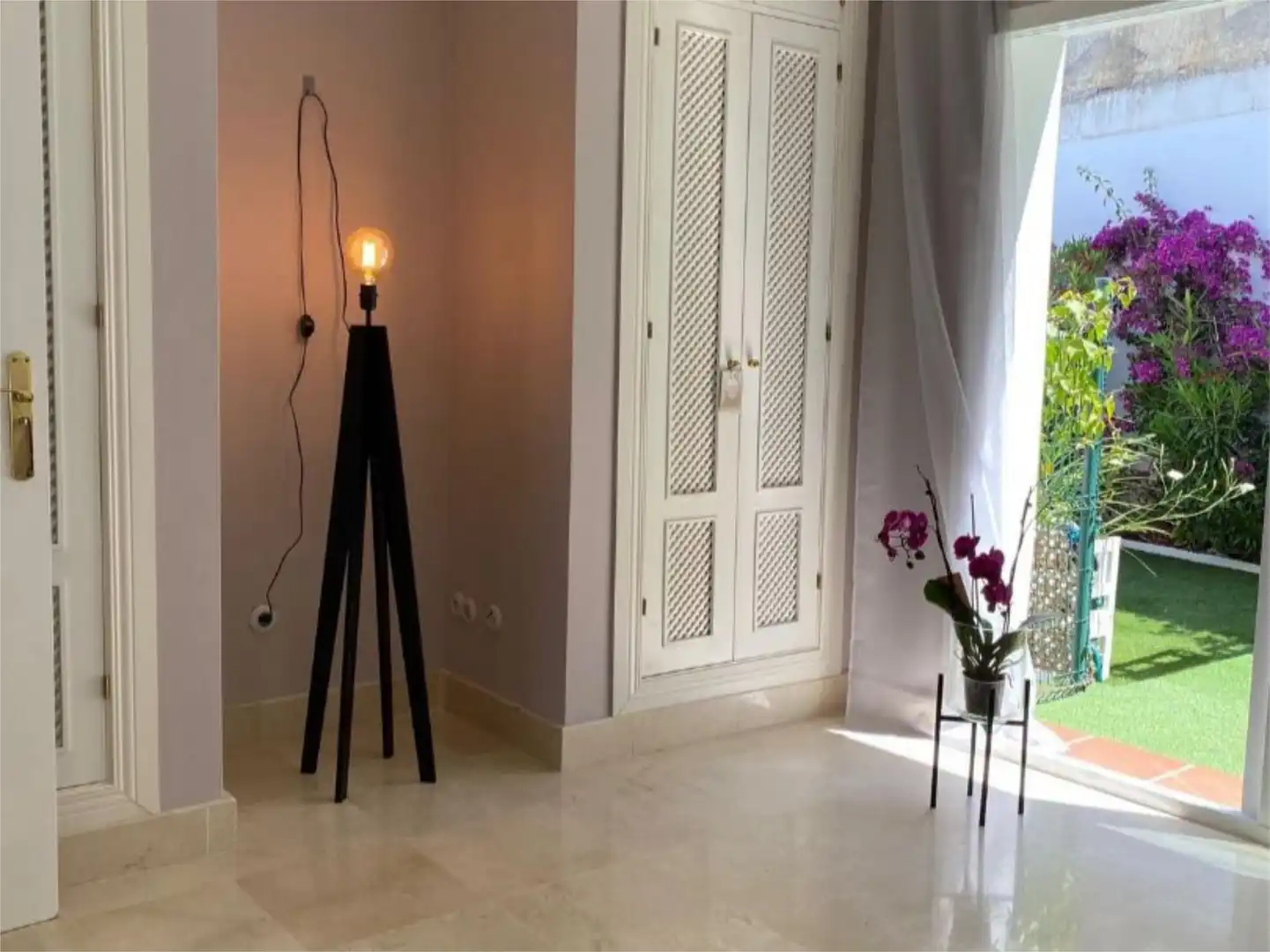 Wohnung zum Verkauf in A-7176, 21, Istán Wohnung zum Verkauf in Istán mit Klimaanlage, Terrasse und Schwimmbad