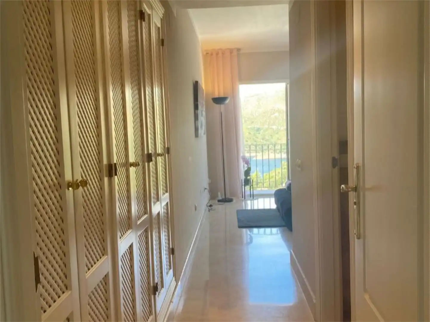 Wohnung zum Verkauf in A-7176, 21, Istán Wohnung zum Verkauf in Istán mit Klimaanlage, Terrasse und Schwimmbad
