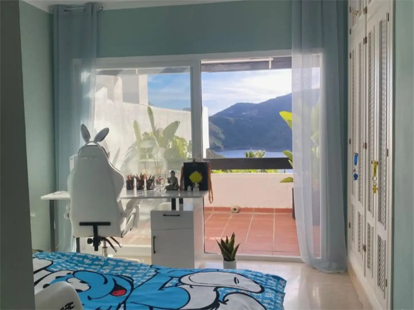 Wohnung zum Verkauf in A-7176, 21, Istán Schlafzimmer von Wohnung zum Verkauf in Istán mit Klimaanlage, Terrasse und Schwimmbad