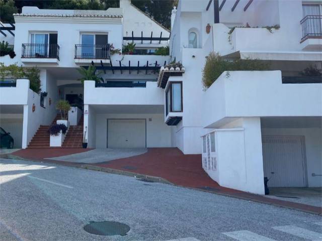 Piso en Venta en A-7176, 21 en Istán