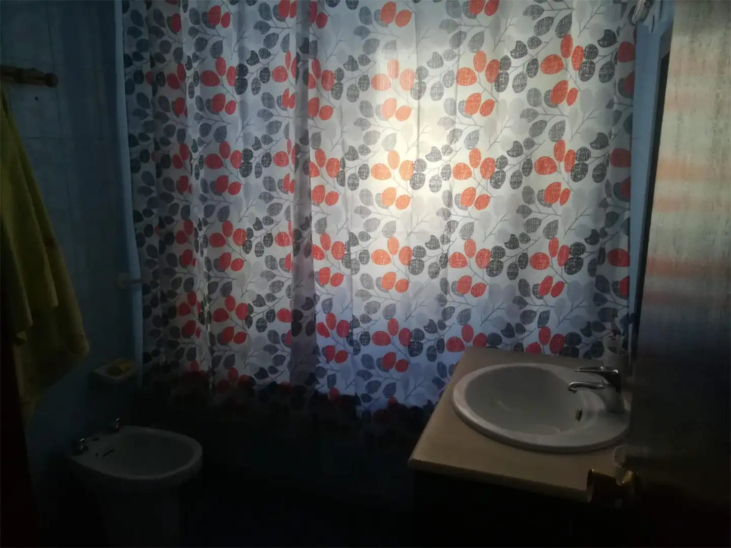 Casa adosada en venta en Calle Cuesta Matadero, 11, Alhama de Granada Baño de Casa adosada en venta en Alhama de Granada con Terraza, Amueblado y Horno
