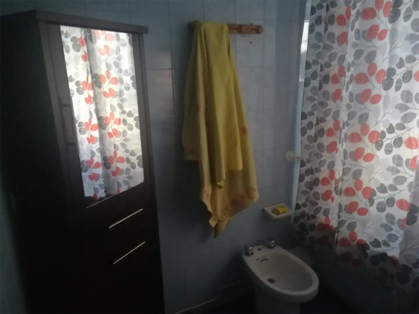 Casa adosada en venta en Calle Cuesta Matadero, 11, Alhama de Granada Baño de Casa adosada en venta en Alhama de Granada con Terraza, Amueblado y Horno