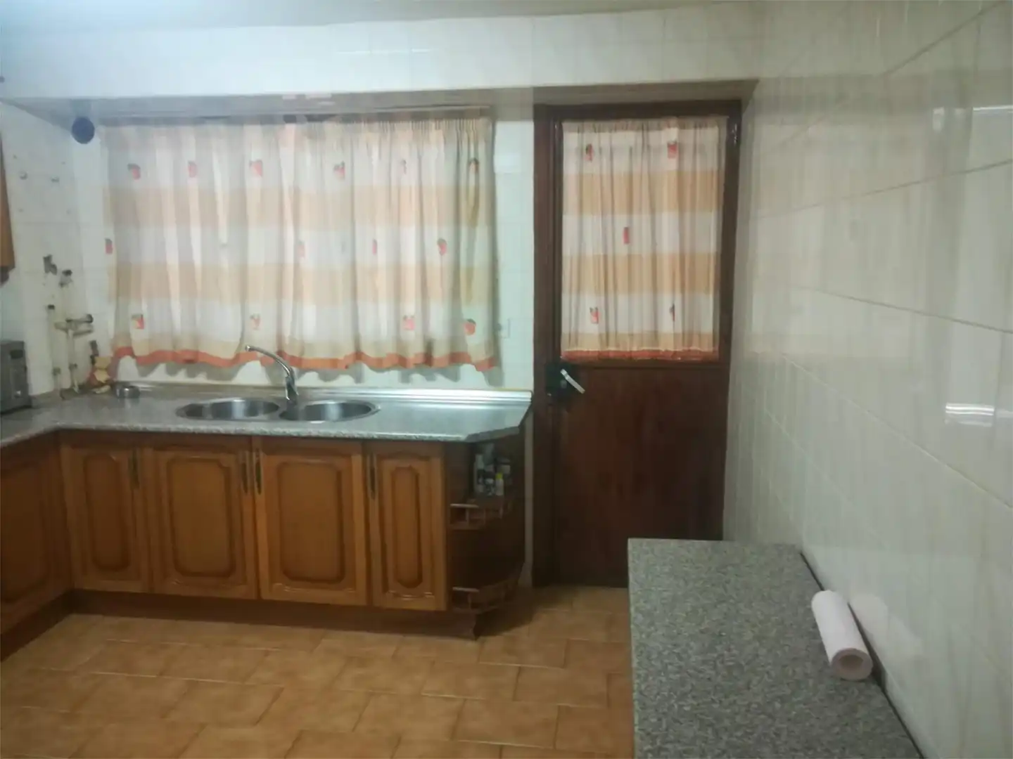 Casa adosada en venta en Calle Cuesta Matadero, 11, Alhama de Granada Cocina de Casa adosada en venta en Alhama de Granada con Terraza, Amueblado y Horno