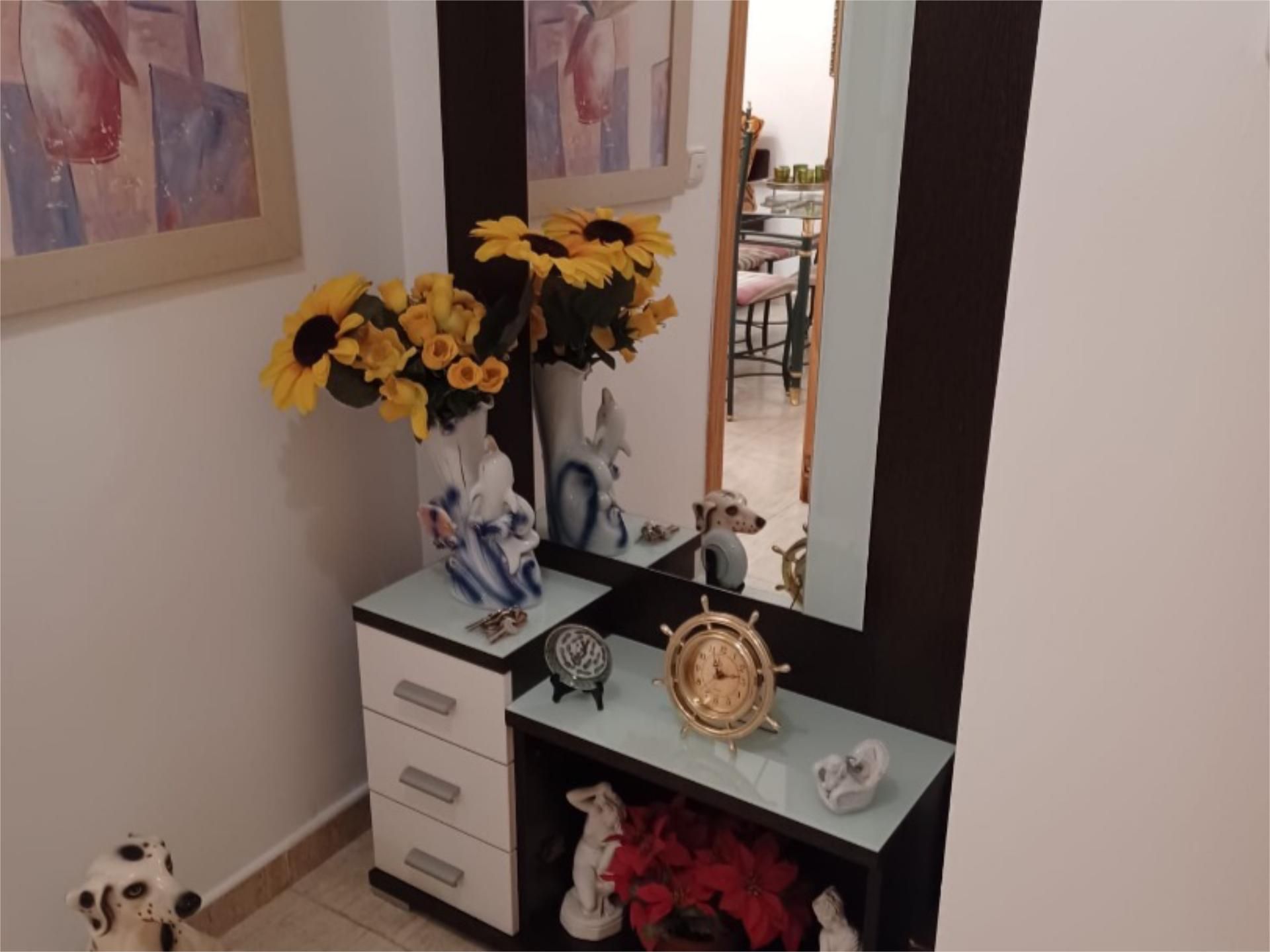 Flat to rent in Calle de Navarra, 11, El Real