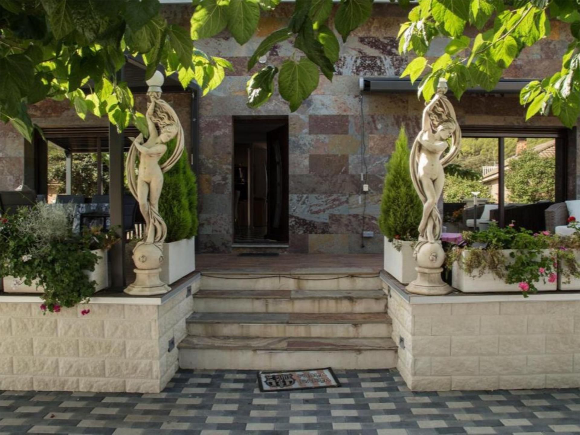 Flat for sale in Castellnou de Bages