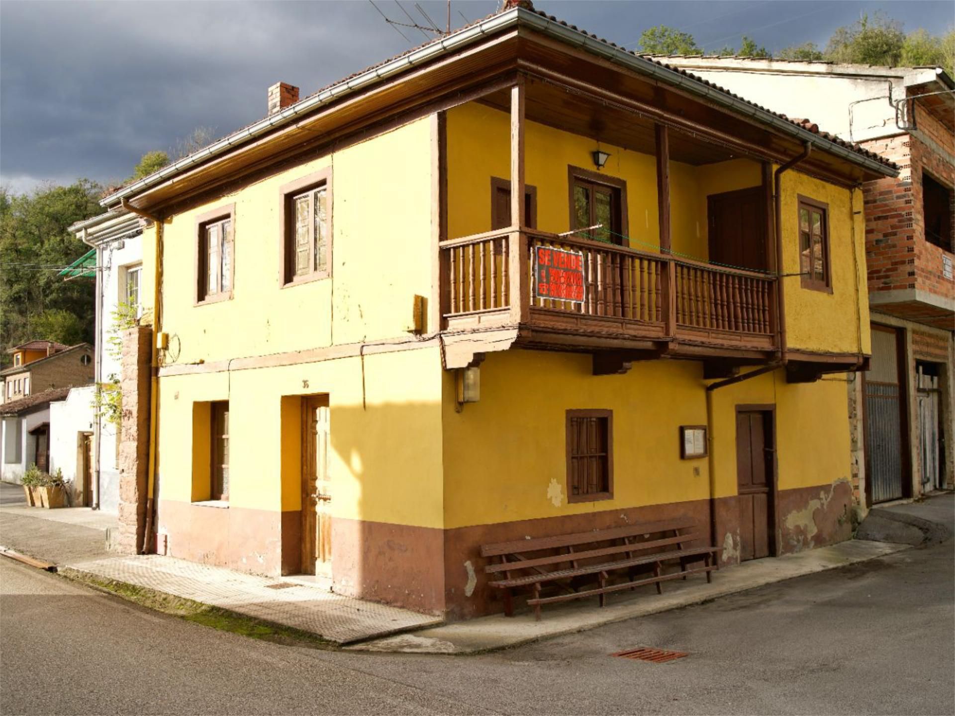 Exterior view of Single-family semi-detached for sale in Laviana