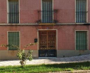 Vista exterior de Casa o xalet en venda en Los Navalucillos amb Terrassa