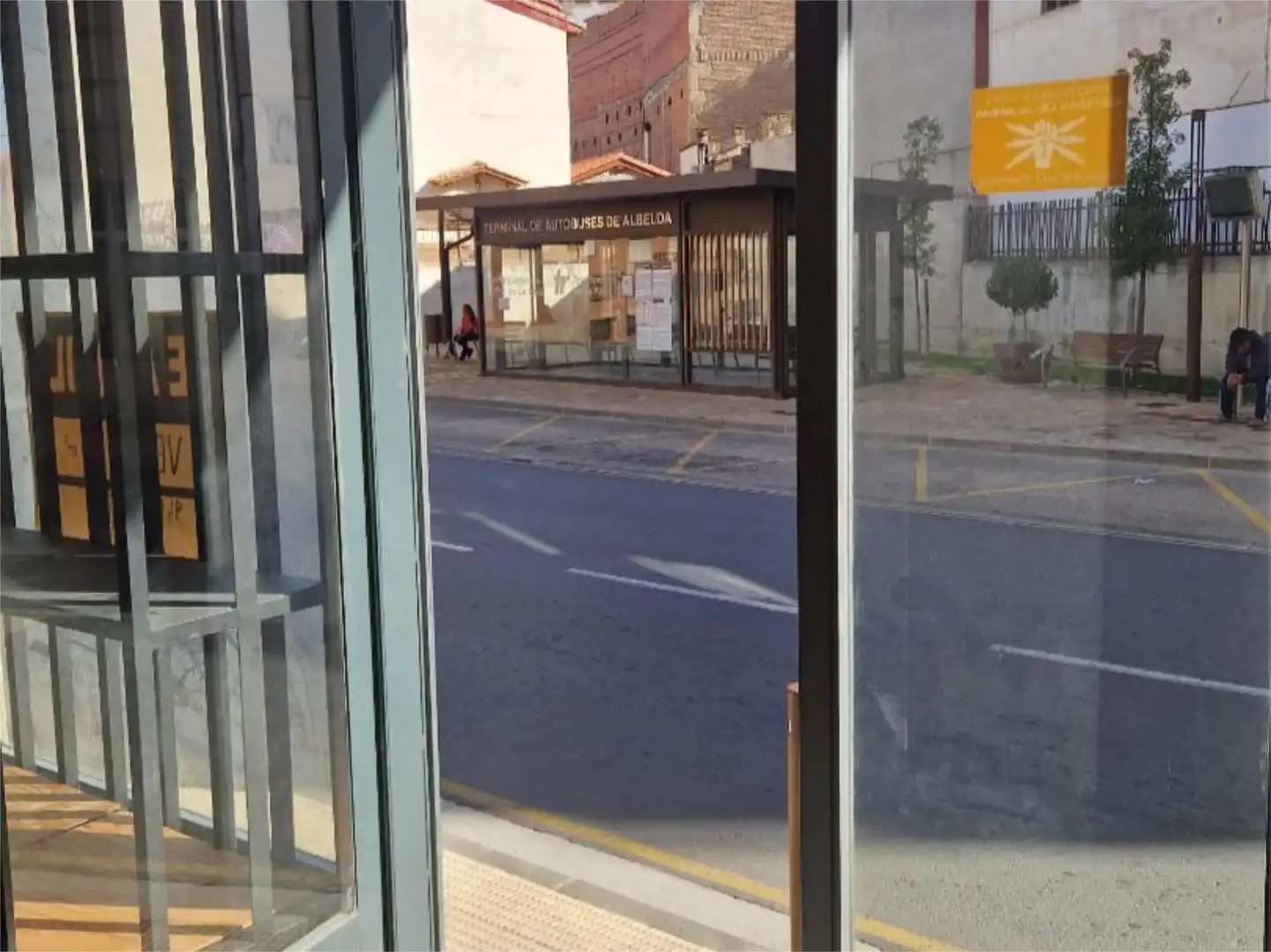 Commercial properties for sale in Calle Santa Isabel, 28, Albelda de Iregua Exterior view of Commercial properties for sale in Albelda de Iregua