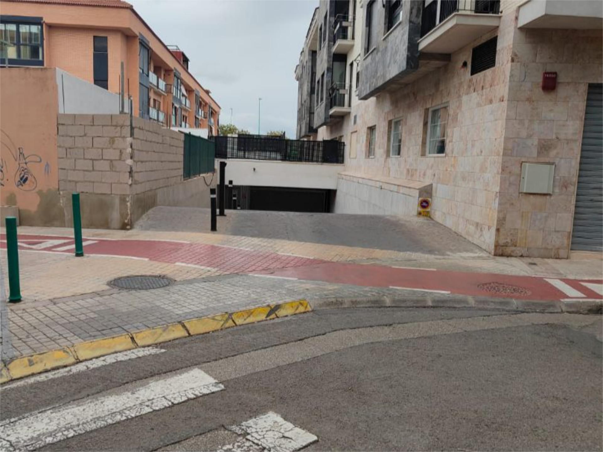 Parking of Garage for sale in L'Eliana