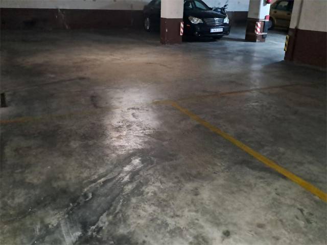 Garaje en Venta en Florida Kalea, 63 en Santa Lucía