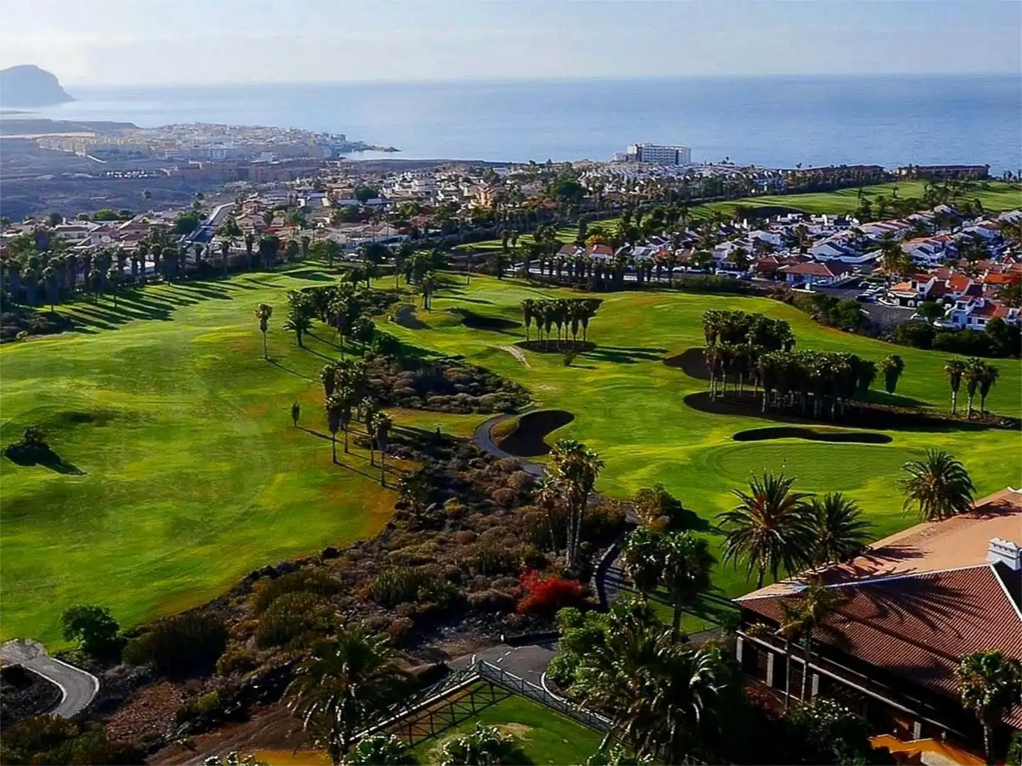 Exterior view of Flat for sale in San Miguel de Abona  with Terrace, Swimming Pool and Furnished