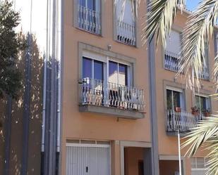 Vista exterior de Casa adosada en venda en Xàtiva amb Aire condicionat, Moblat i Balcó