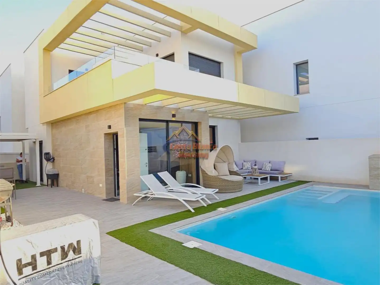 Casa o chalet en venta en Calle Algarrobo, 61, Los Montesinos Piscina de Casa o chalet en venta en Los Montesinos con Aire acondicionado, Terraza y Piscina