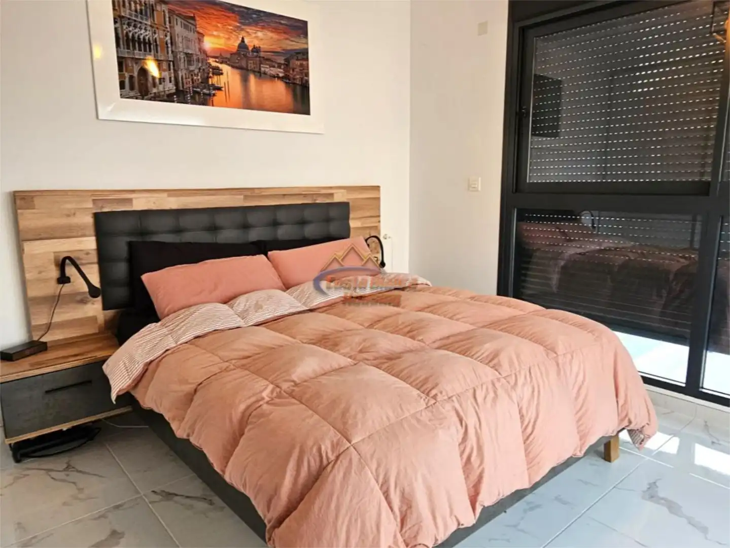 Casa o chalet en venta en Calle Algarrobo, 61, Los Montesinos Habitación de Casa o chalet en venta en Los Montesinos con Aire acondicionado, Terraza y Piscina