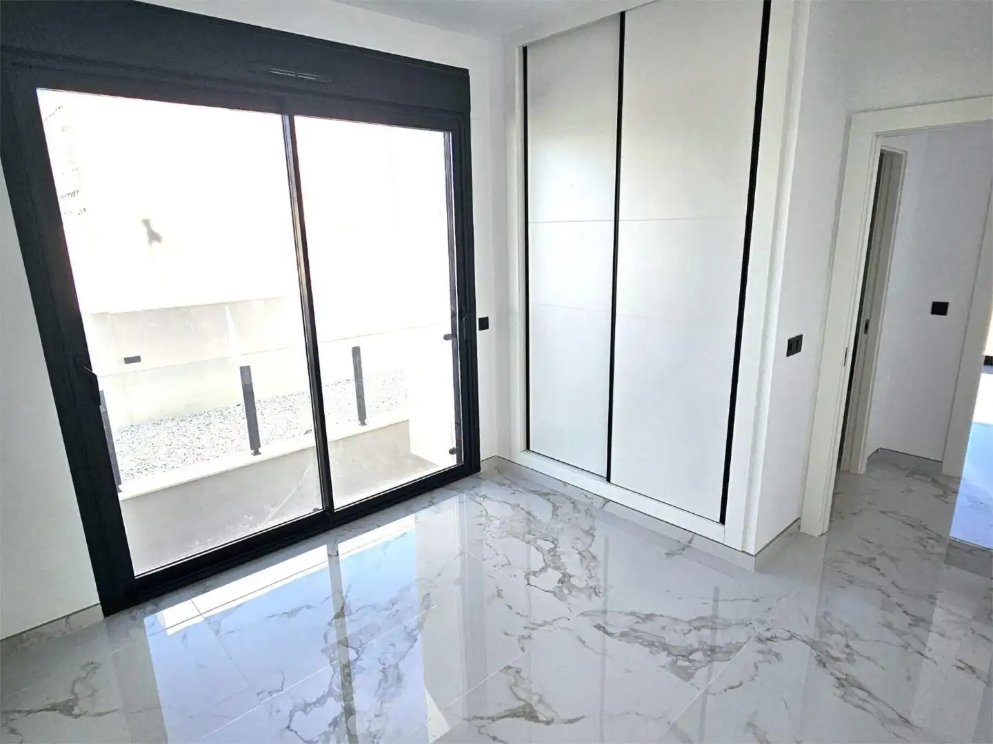Casa o chalet en venta en Avenida de Málaga, 34, Lo Marabú Habitación de Casa o chalet en venta en Rojales con Terraza, Piscina y Balcón
