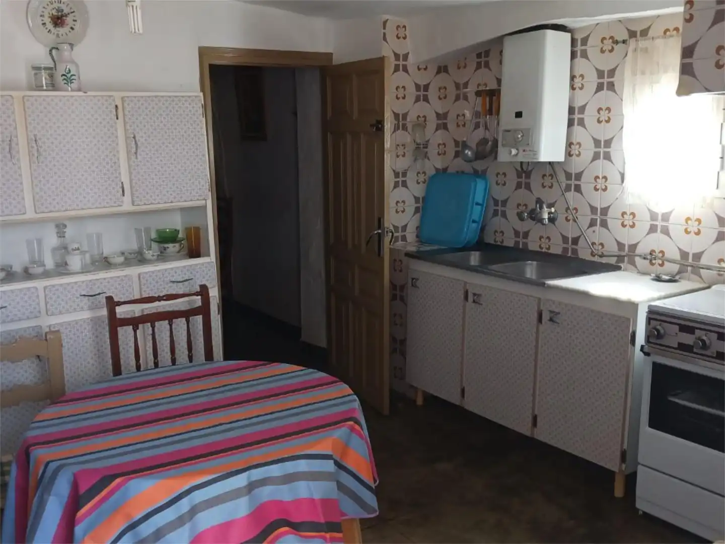 Finca rústica en venta en Calle Granada, 8, Dólar Cocina de Finca rústica en venta en Dólar con Amueblado