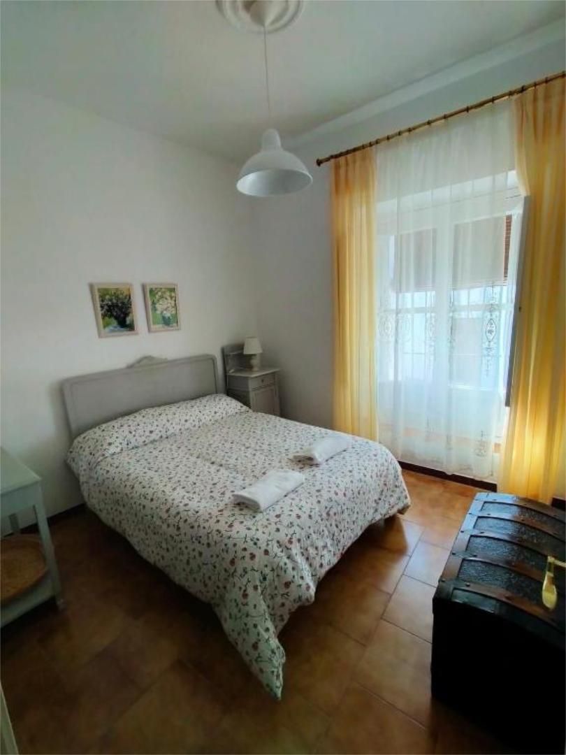 Dormitori de Casa adosada per a compartir en Xàtiva amb Moblat, Forn i Rentadora