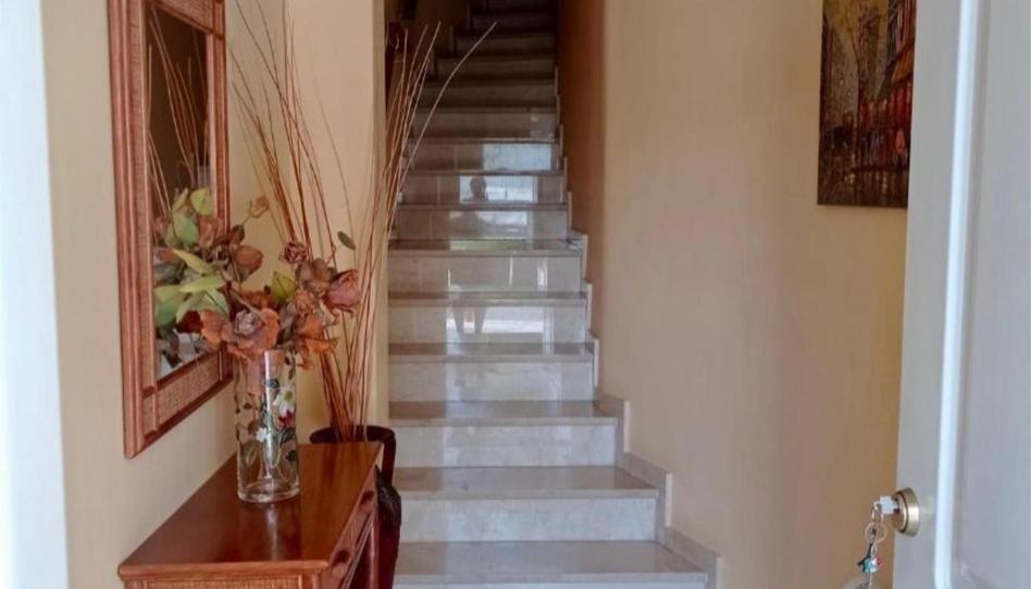 Dúplex en venta en Avenida Vizconde de Rias, 1, Villa de Otura, Granada - imagen 1 Foto 1 de Dúplex en venta en Avenida Vizconde de Rias, 1, Villa de Otura, Granada