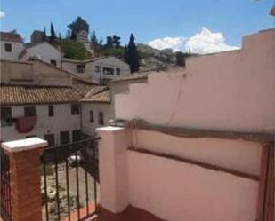 Vista exterior de Casa o xalet de lloguer en  Granada Capital amb Terrassa