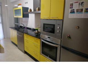 Kitchen of Apartment to rent in Ponferrada