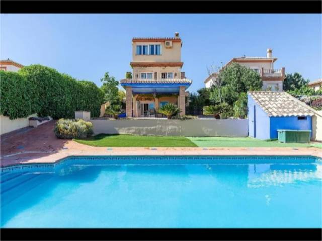 Casa-chalet en Alquiler en Poligono UE-37, 3K en Urbanizaciones