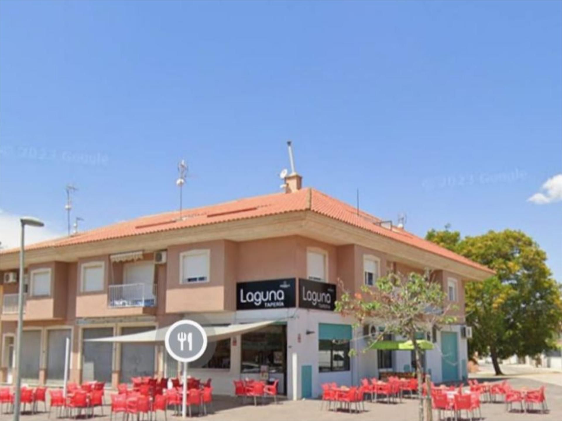 Premises for sale in Los Alcázares  with Air Conditioner and Heating