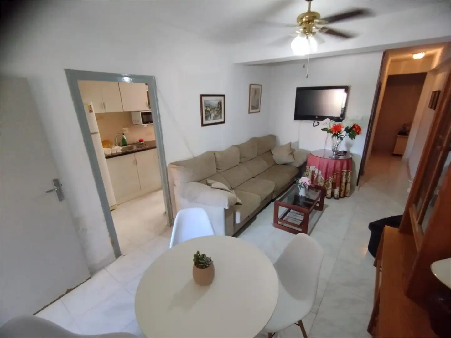 Wohnzimmer von Wohnung zur untervermieten in Alicante / Alacant mit Möbliert, Ofen und Waschmaschine