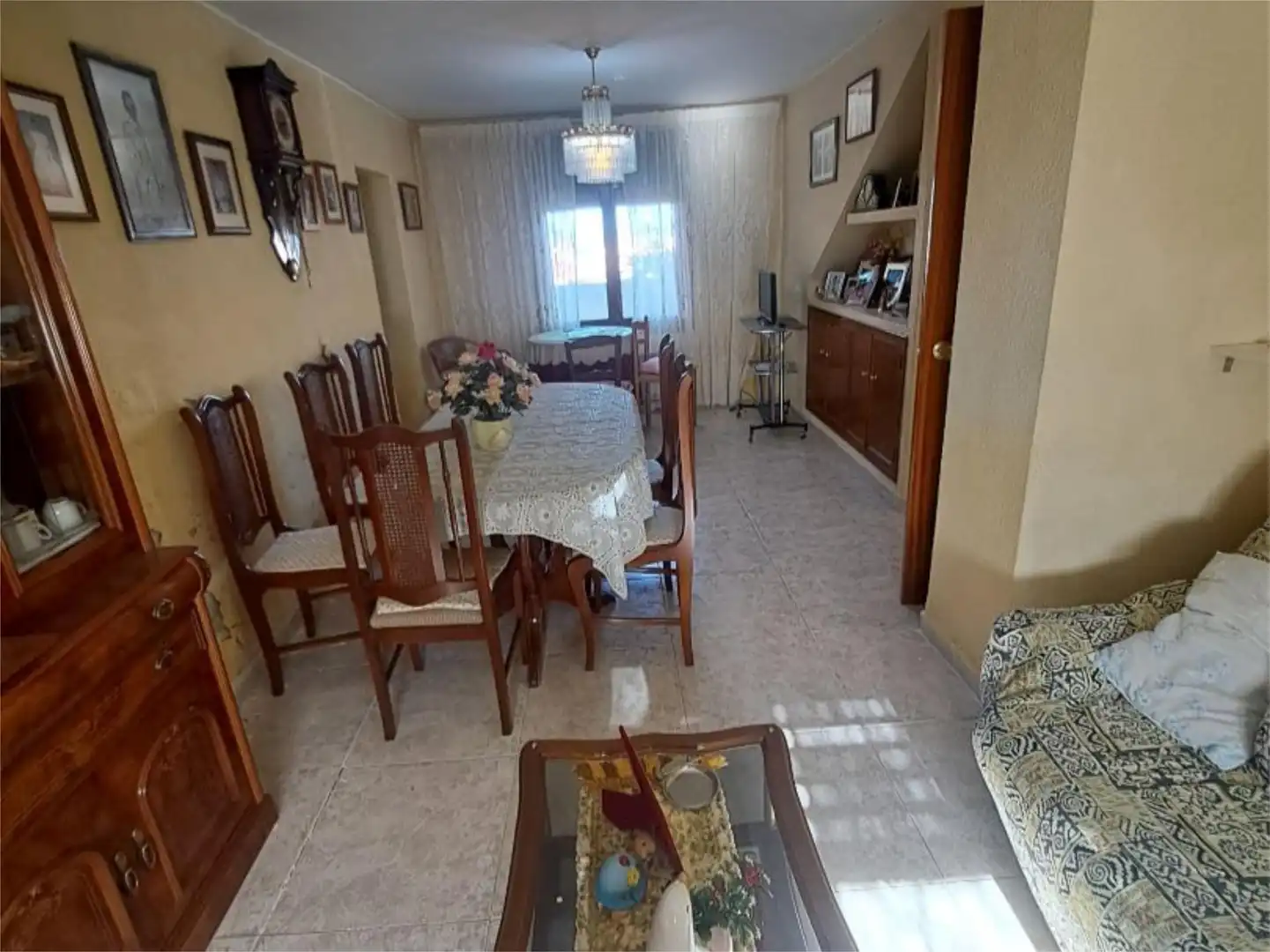 Casa o chalet en venta en Calle Alta, 3, Lalueza Comedor de Casa o chalet en venta en Lalueza con Terraza y Balcón