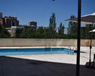 Swimming pool of Flat to rent in  Madrid Capital