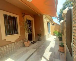 Exterior view of Single-family semi-detached for sale in La Rinconada  with Air Conditioner, Terrace and Swimming Pool