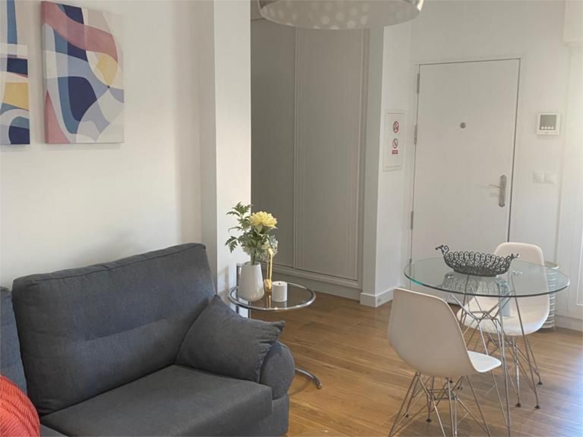 Living room of Apartment to rent in Rota  with Air Conditioner, Heating and Furnished
